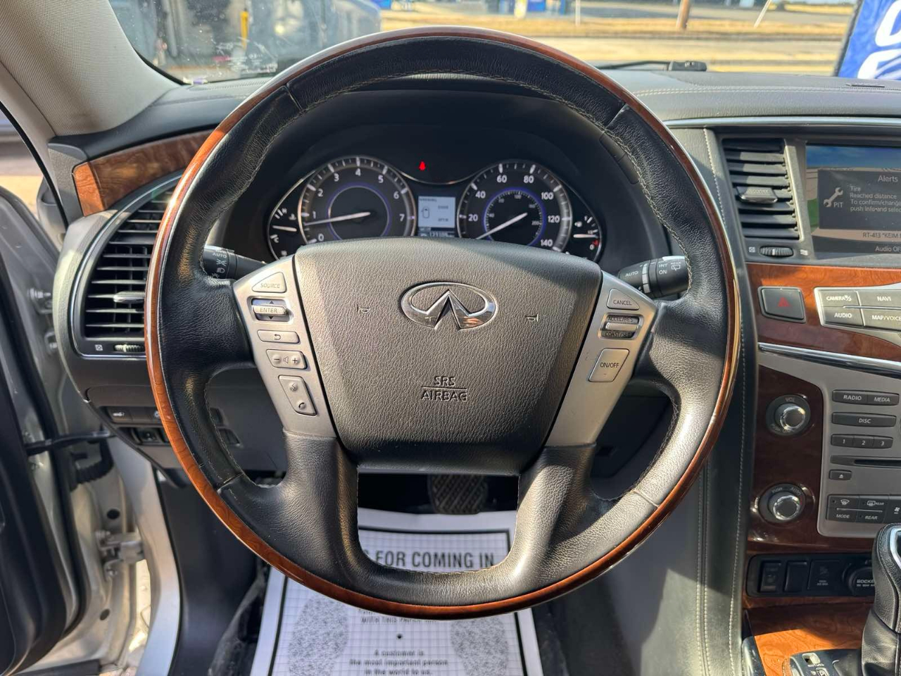 Infiniti QX80 LUXE AWD 2019