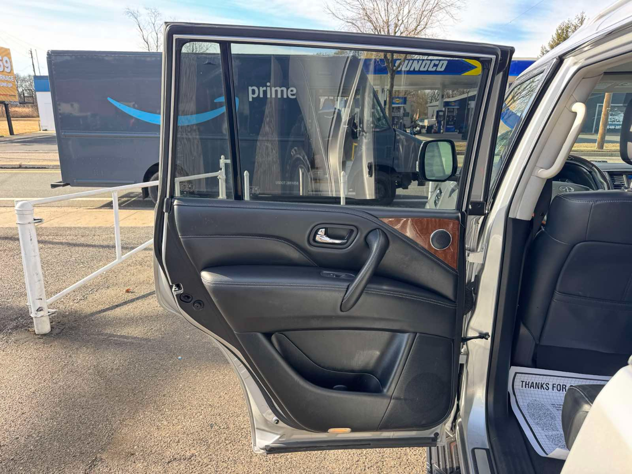 Infiniti QX80 LUXE AWD 2019