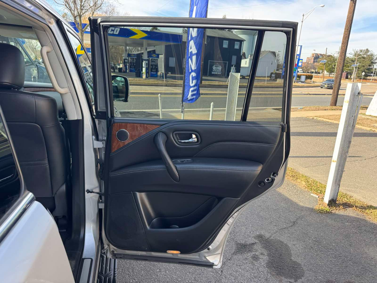 Infiniti QX80 LUXE AWD 2019