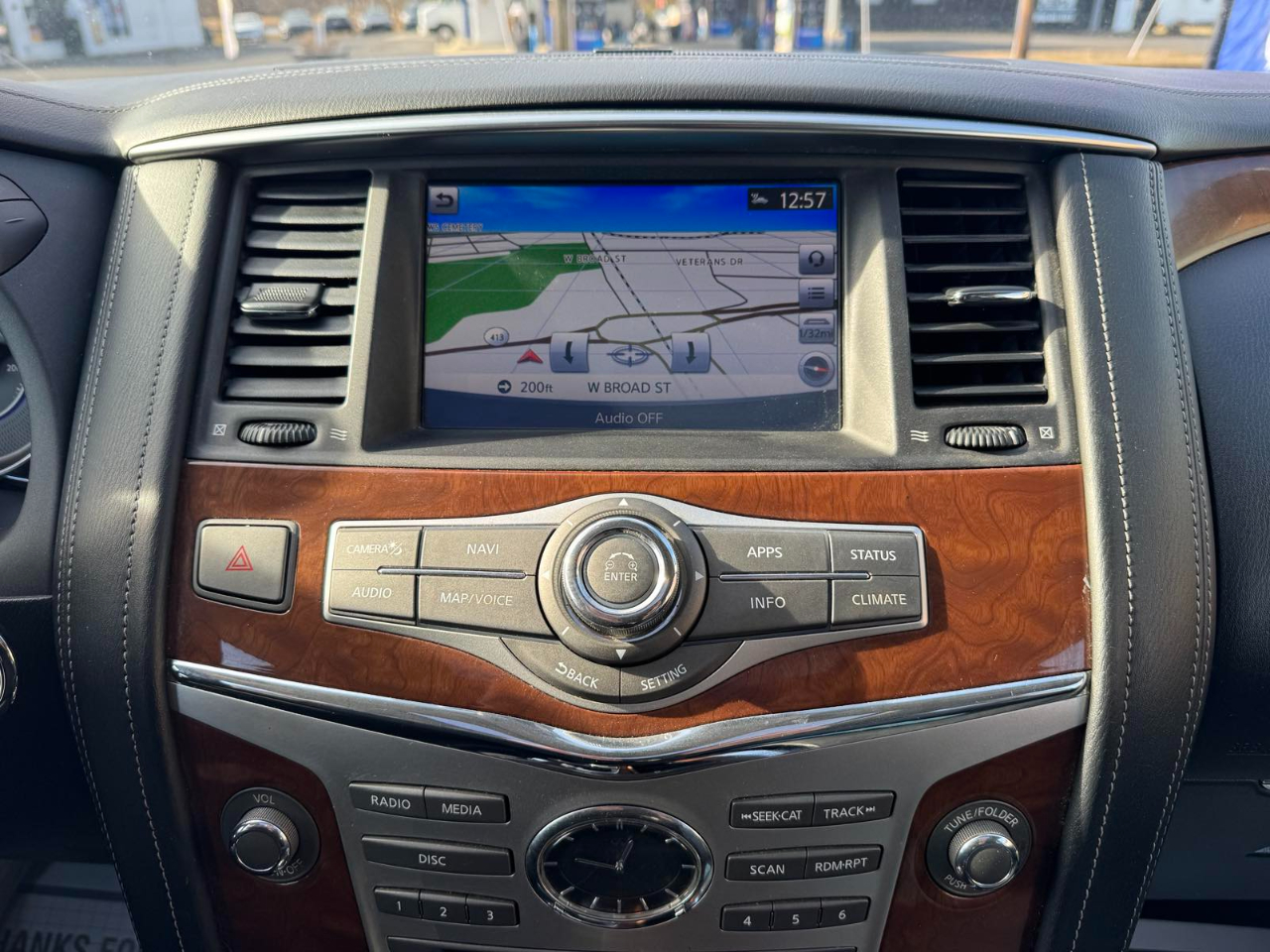 Infiniti QX80 LUXE AWD 2019