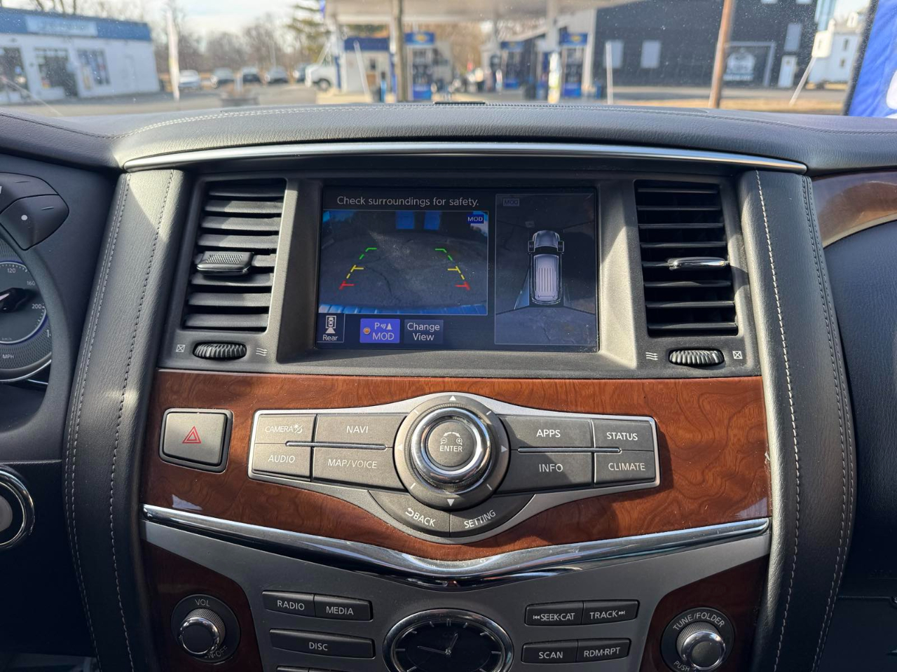 Infiniti QX80 LUXE AWD 2019