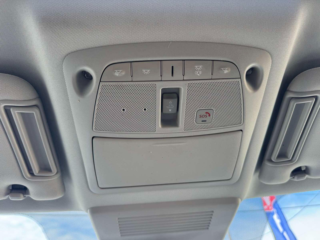 Infiniti QX80 LUXE AWD 2019