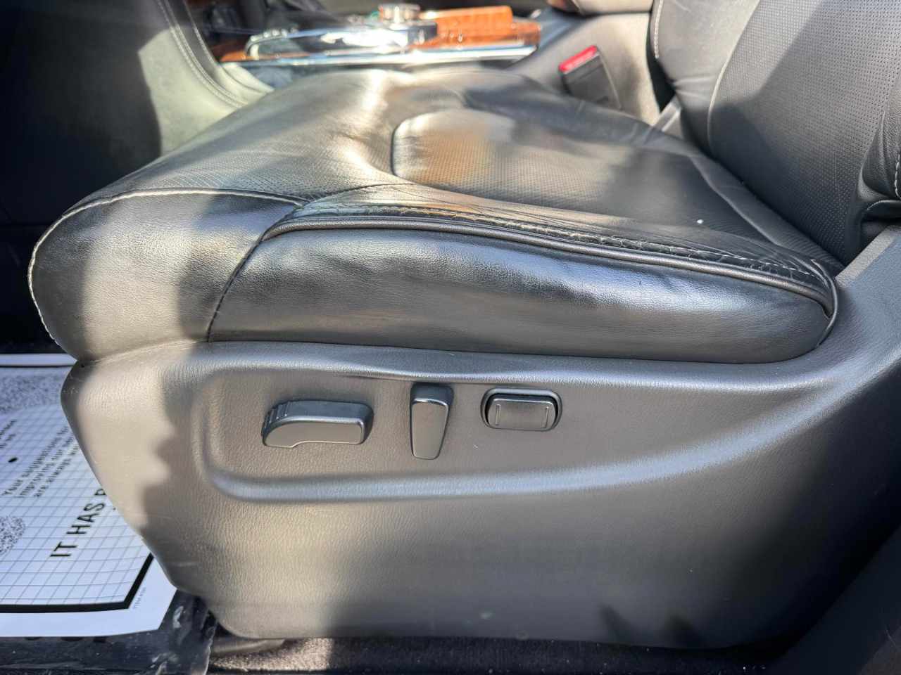 Infiniti QX80 LUXE AWD 2019