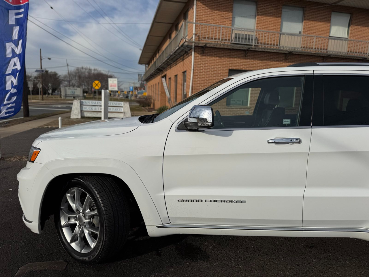 Jeep Grand Cherokee 4WD 4dr Summit 2016