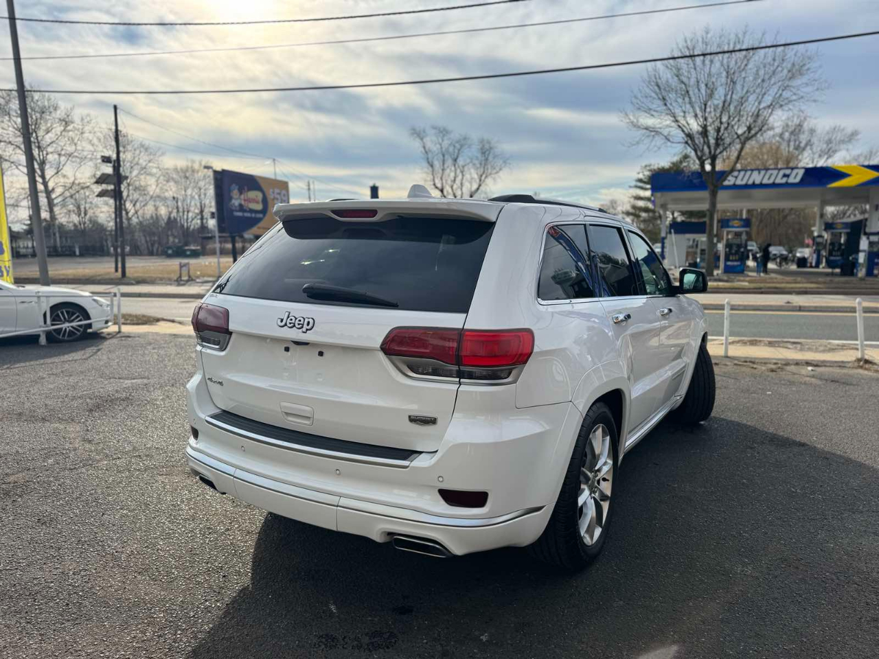 Jeep Grand Cherokee 4WD 4dr Summit 2016