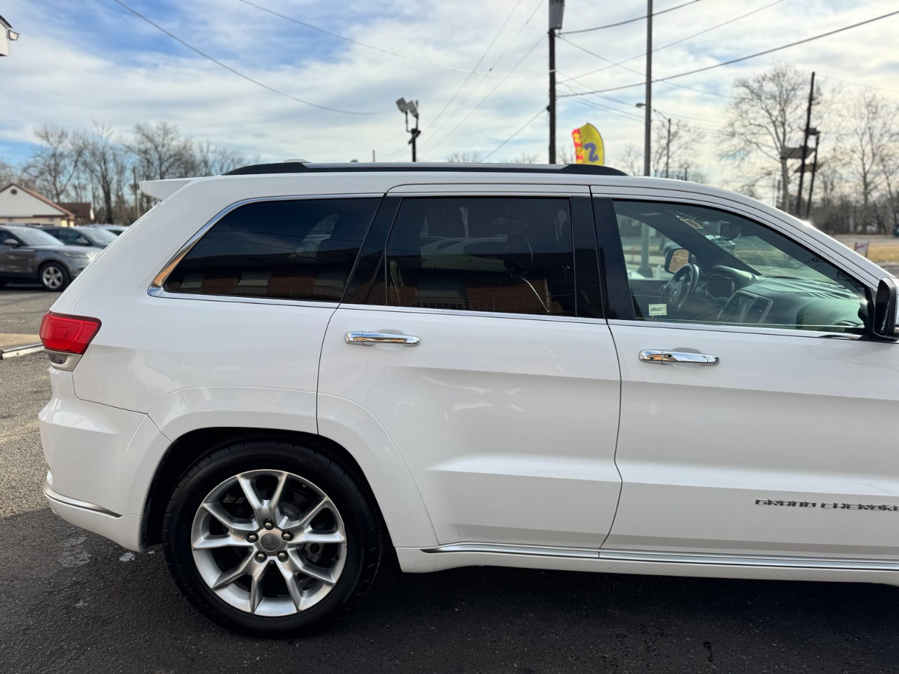 Jeep Grand Cherokee 4WD 4dr Summit 2016