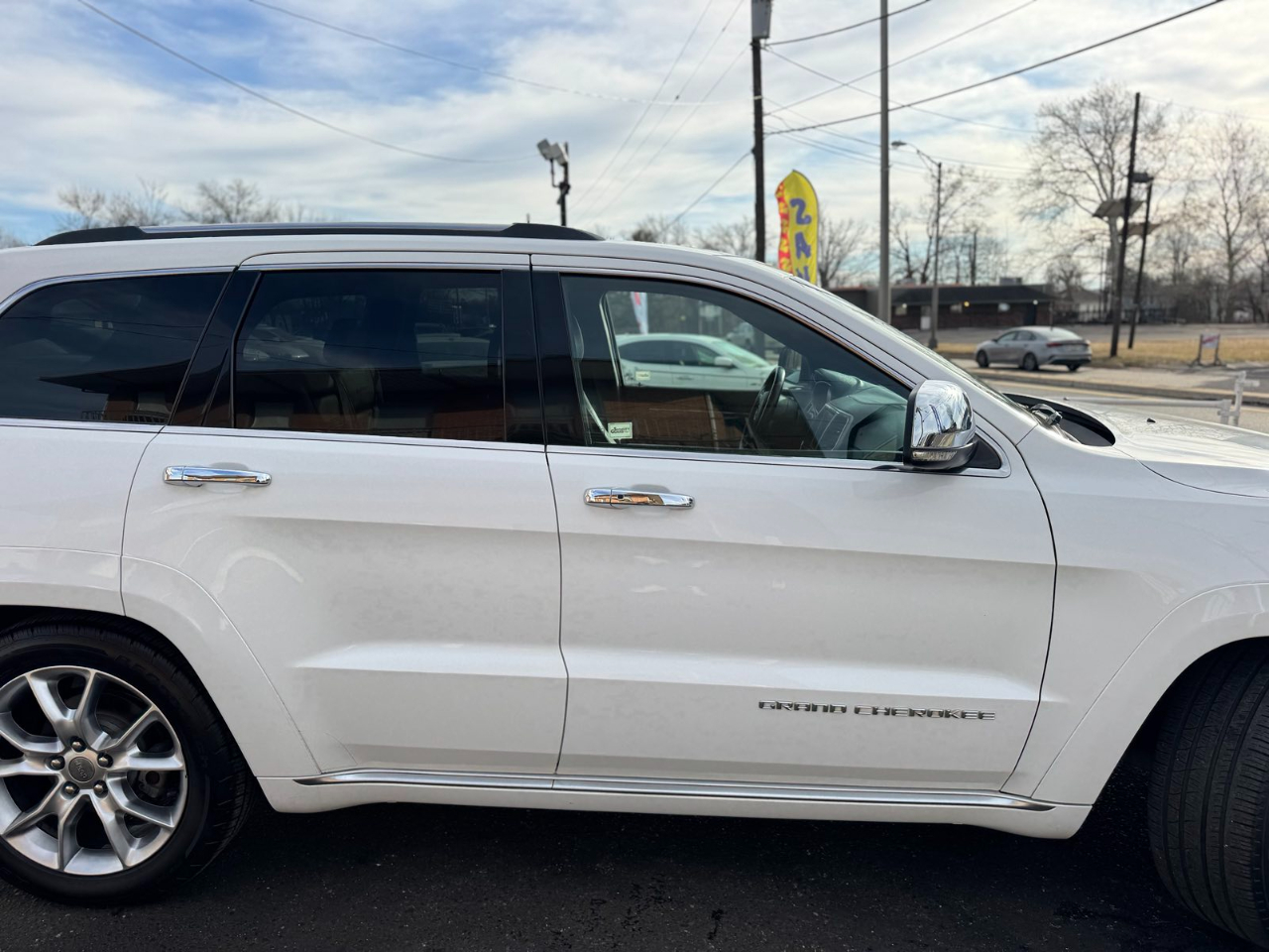 Jeep Grand Cherokee 4WD 4dr Summit 2016