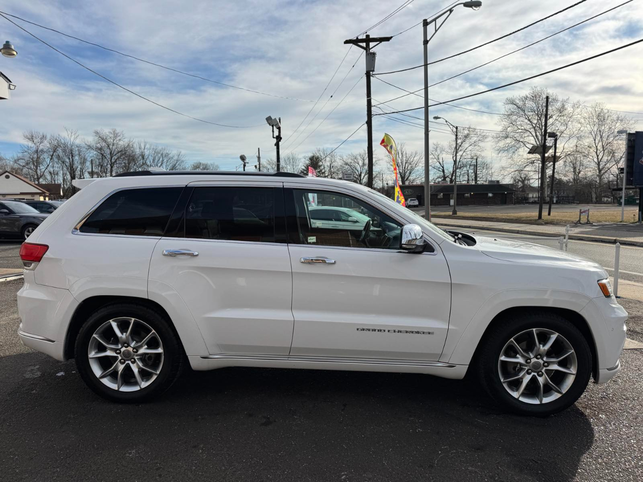 Jeep Grand Cherokee 4WD 4dr Summit 2016