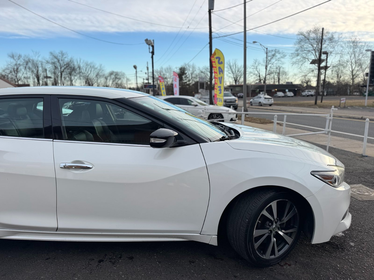 Nissan Maxima SV 3.5L *Ltd Avail* 2017