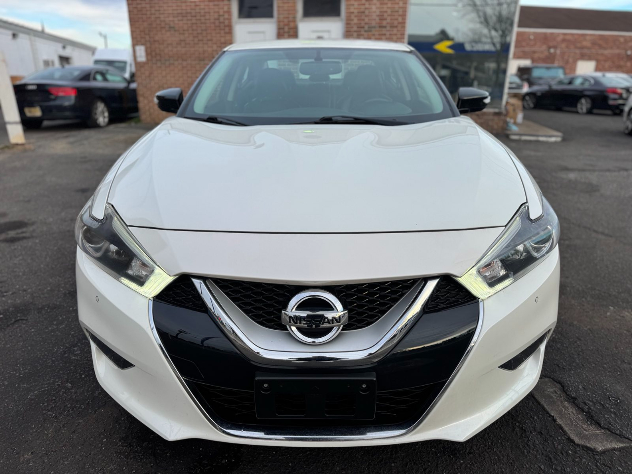 Nissan Maxima SV 3.5L *Ltd Avail* 2017