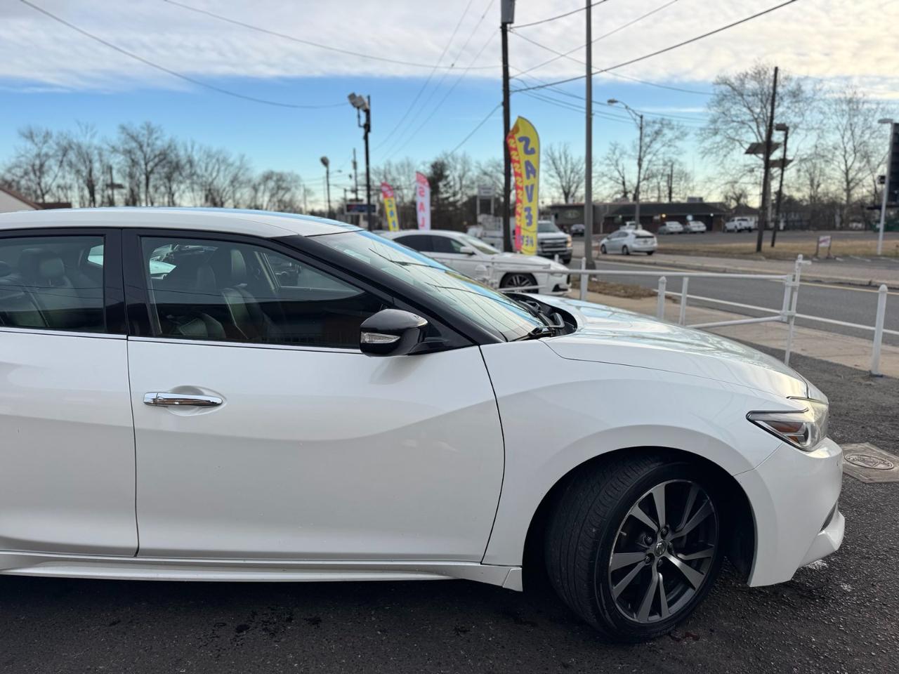 Nissan Maxima SV 3.5L *Ltd Avail* 2017