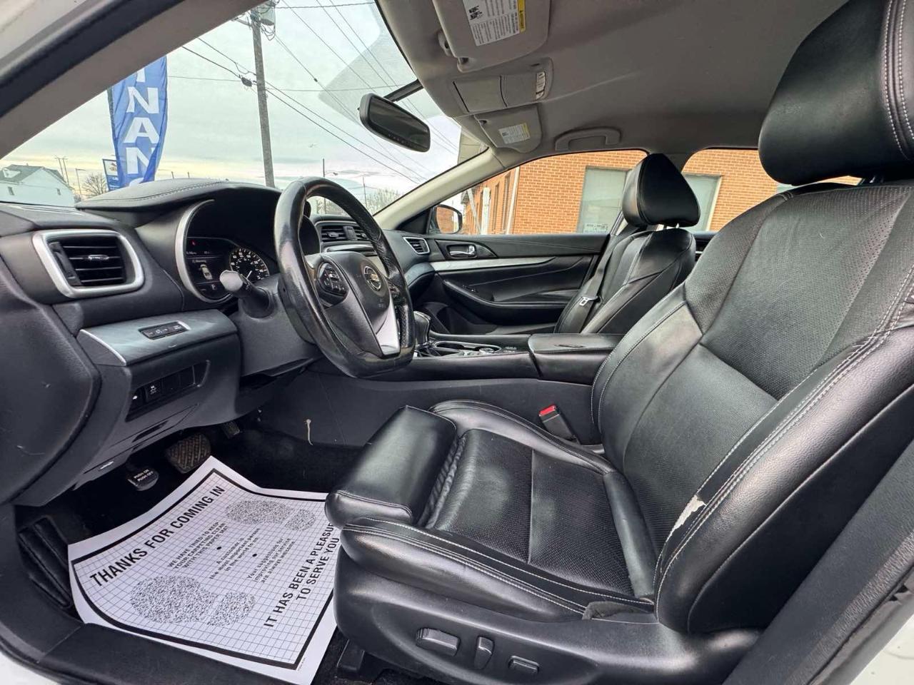 Nissan Maxima SV 3.5L *Ltd Avail* 2017