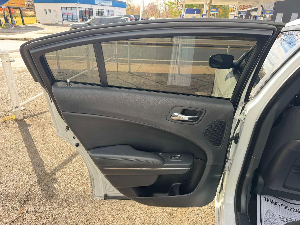 Dodge Charger 4dr Sdn SXT RWD 2013