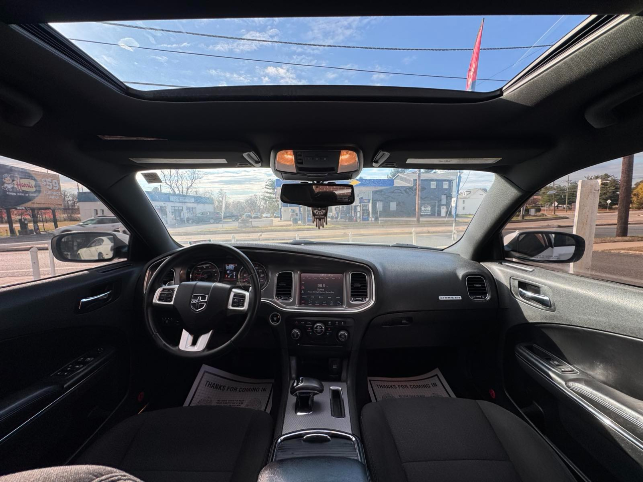 Dodge Charger 4dr Sdn SXT RWD 2013