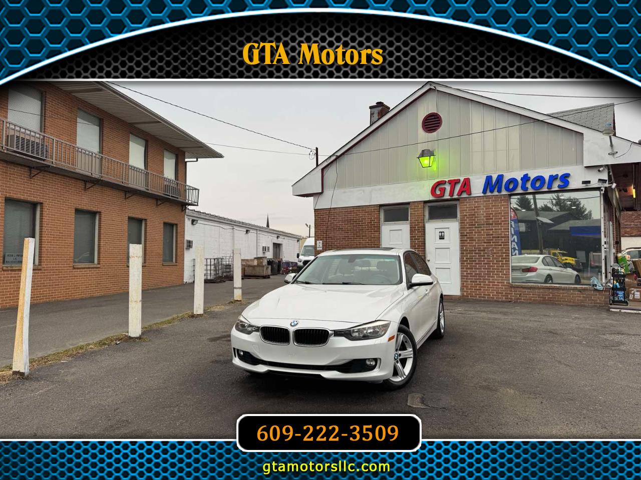 BMW 3 Series 4dr Sdn 328i xDrive AWD 2013