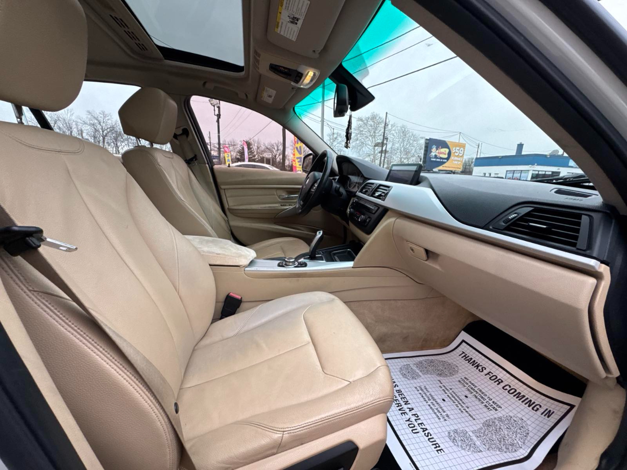 BMW 3 Series 4dr Sdn 328i xDrive AWD 2013