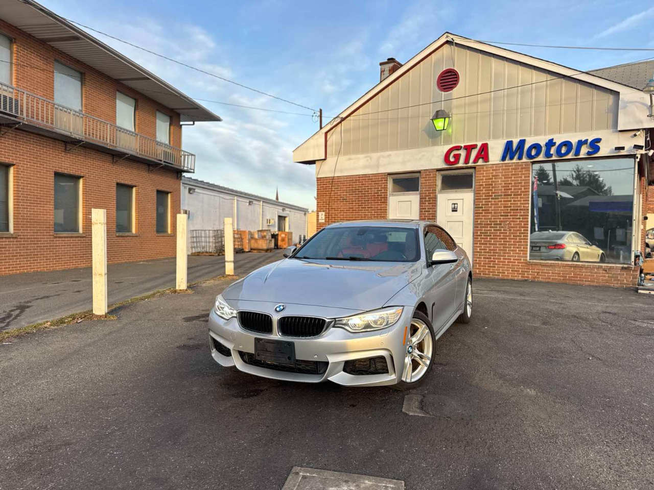 BMW 4 Series 4dr Sdn 428i xDrive AWD Gran Coupe 2015