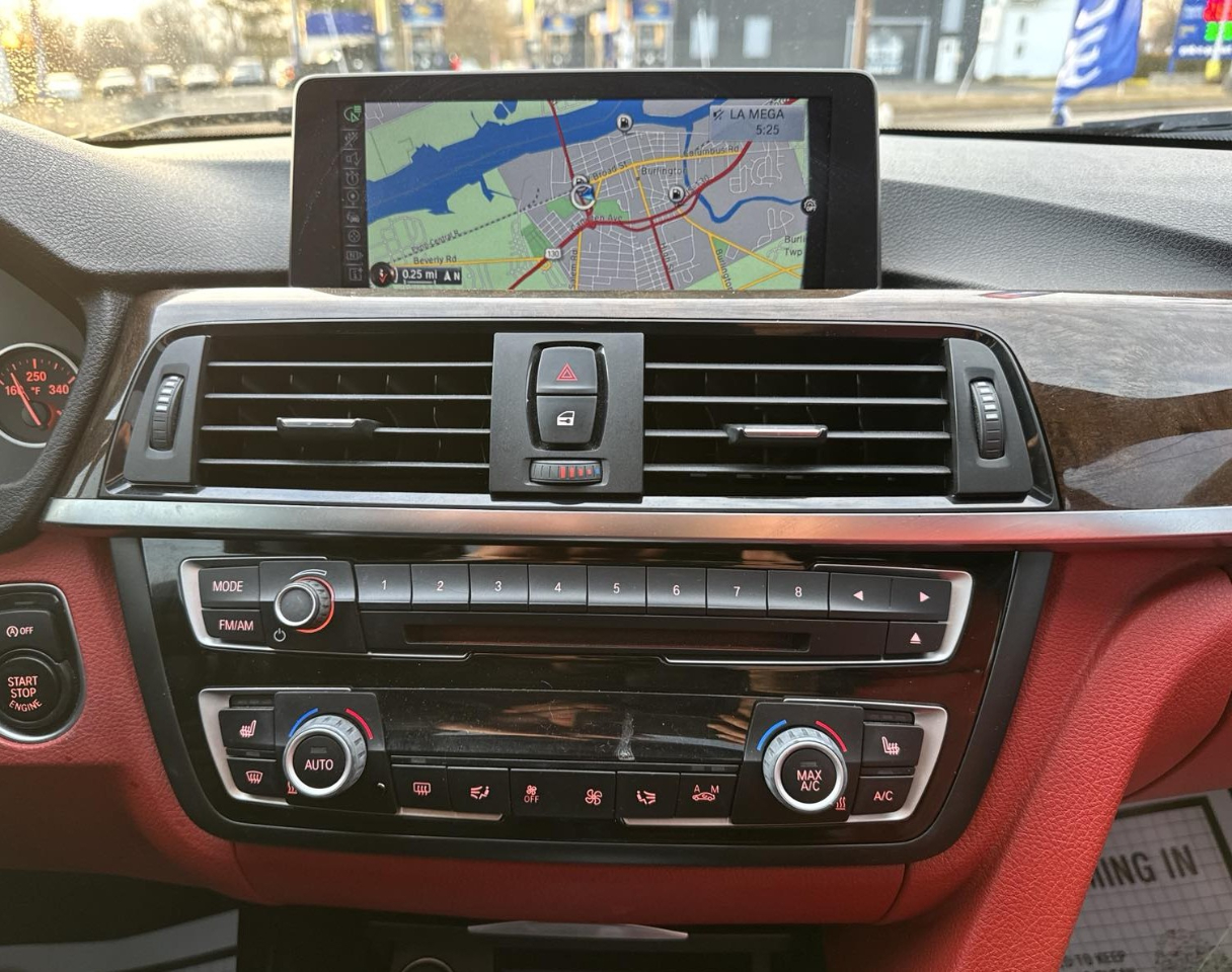 BMW 4 Series 4dr Sdn 428i xDrive AWD Gran Coupe 2015