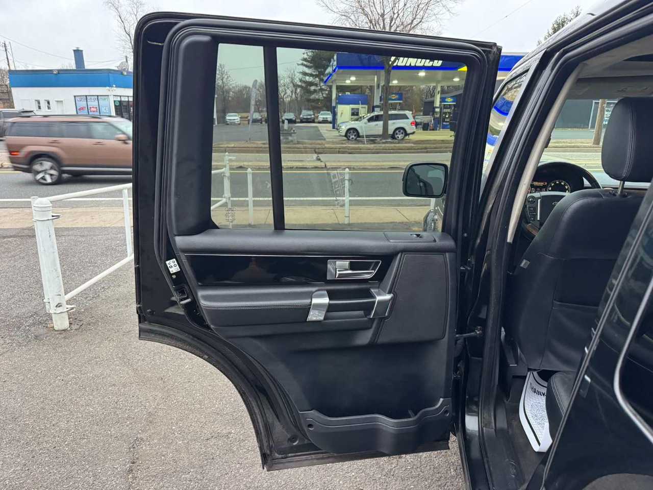 Land Rover LR4 4WD 4dr V8 HSE 2010