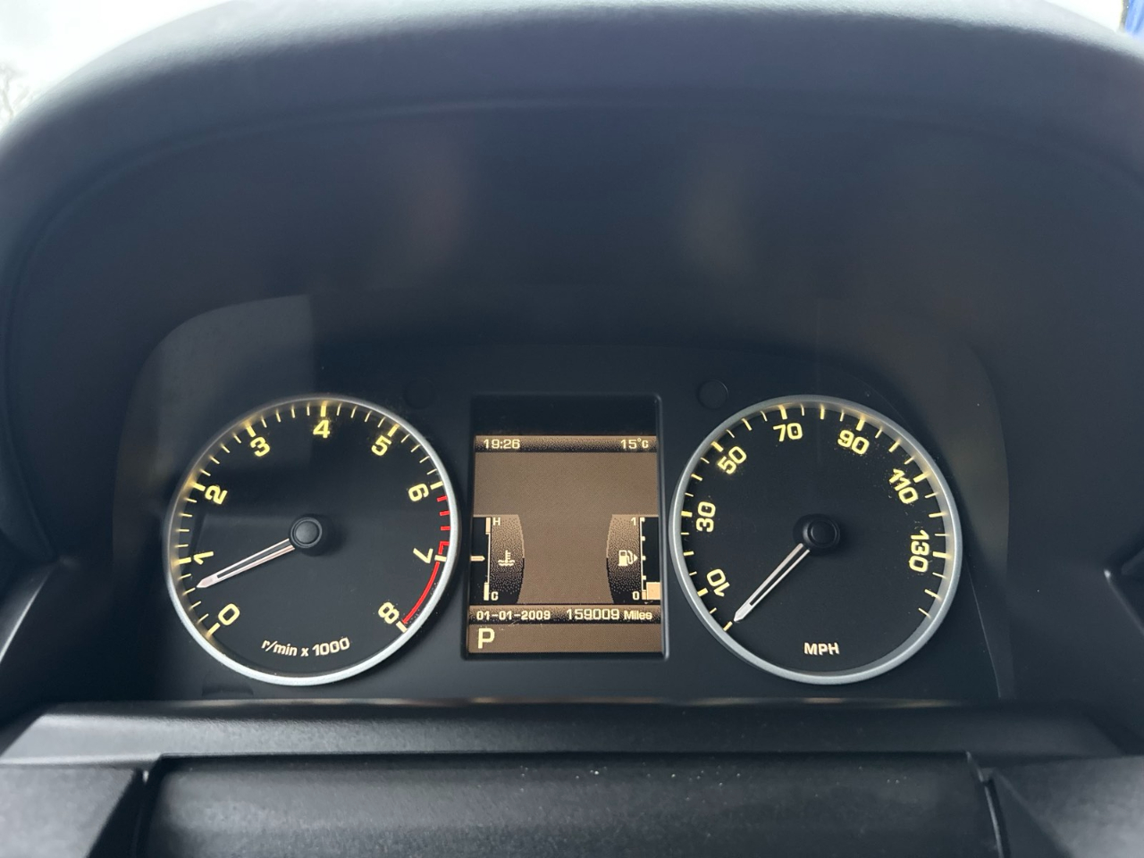 Land Rover LR4 4WD 4dr V8 HSE 2010