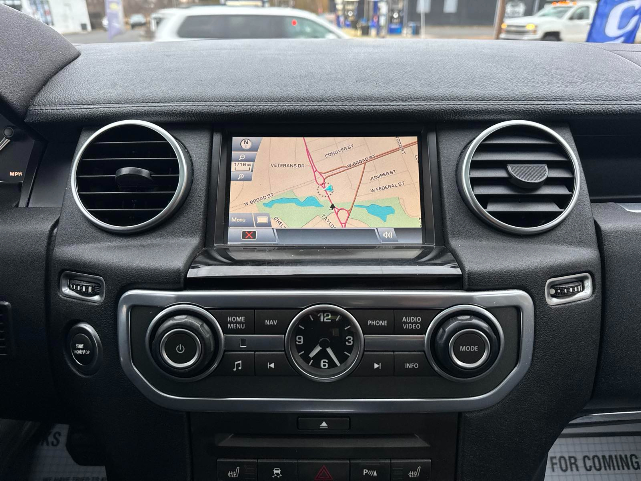 Land Rover LR4 4WD 4dr V8 HSE 2010