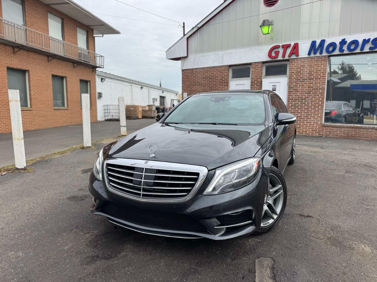 Mercedes-Benz S-Class 4dr Sdn S 550 4MATIC 2016