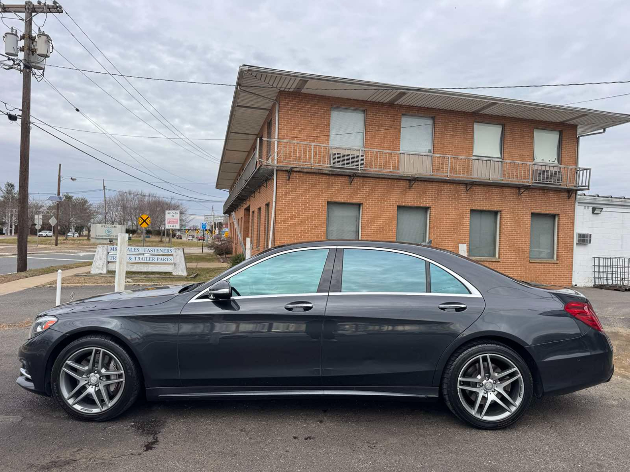 Mercedes-Benz S-Class 4dr Sdn S 550 4MATIC 2016