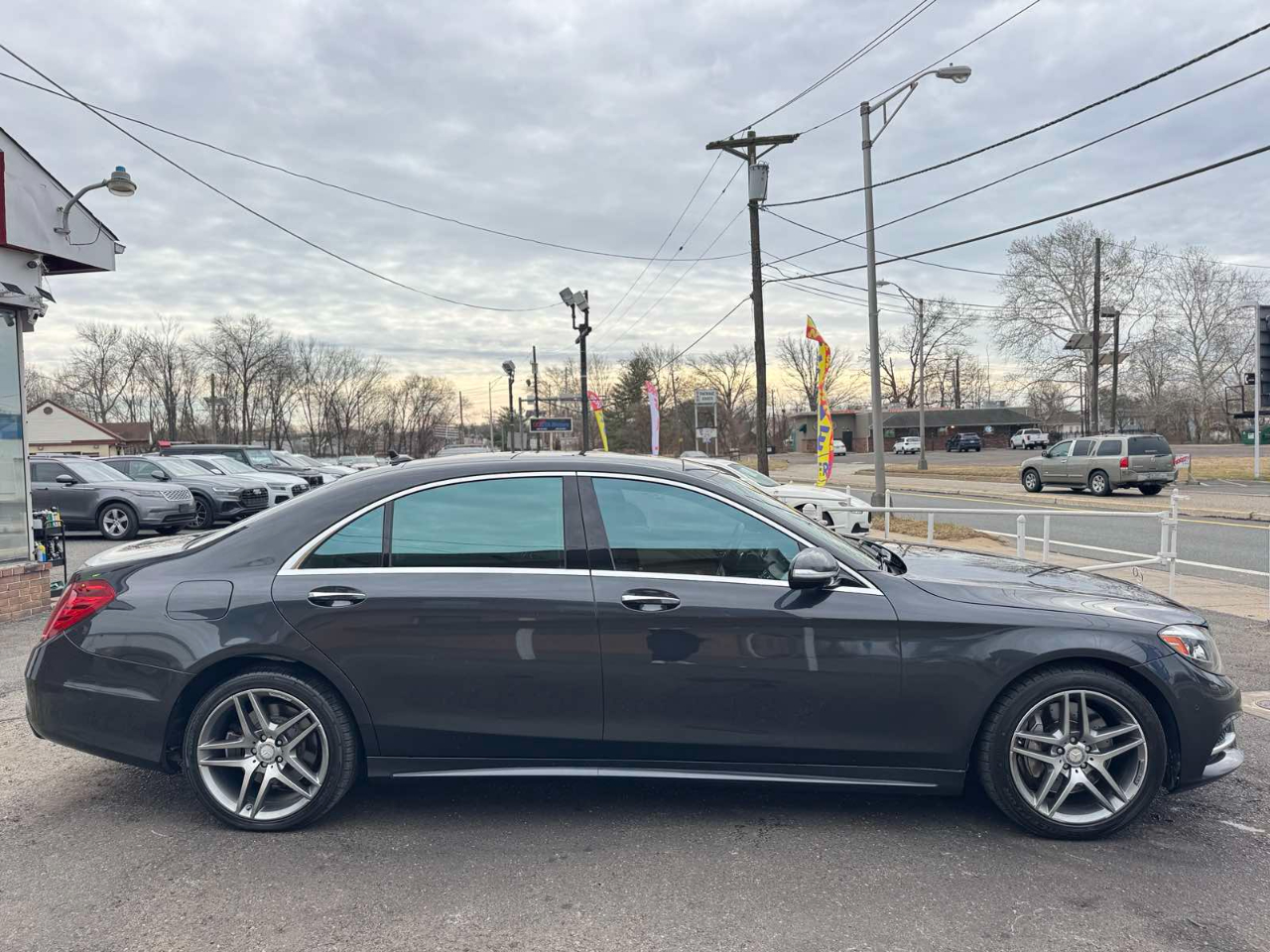 Mercedes-Benz S-Class 4dr Sdn S 550 4MATIC 2016