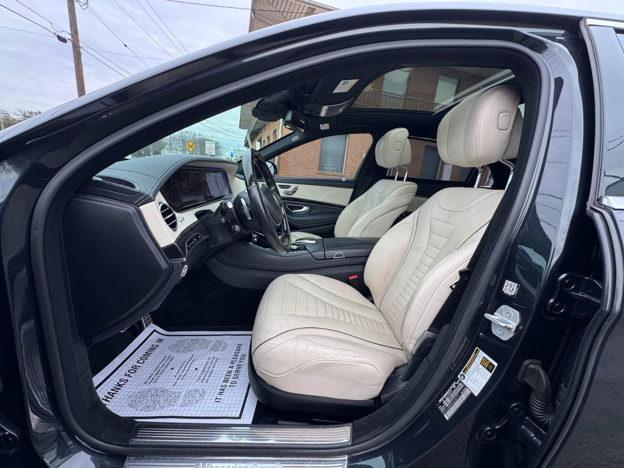 Mercedes-Benz S-Class 4dr Sdn S 550 4MATIC 2016