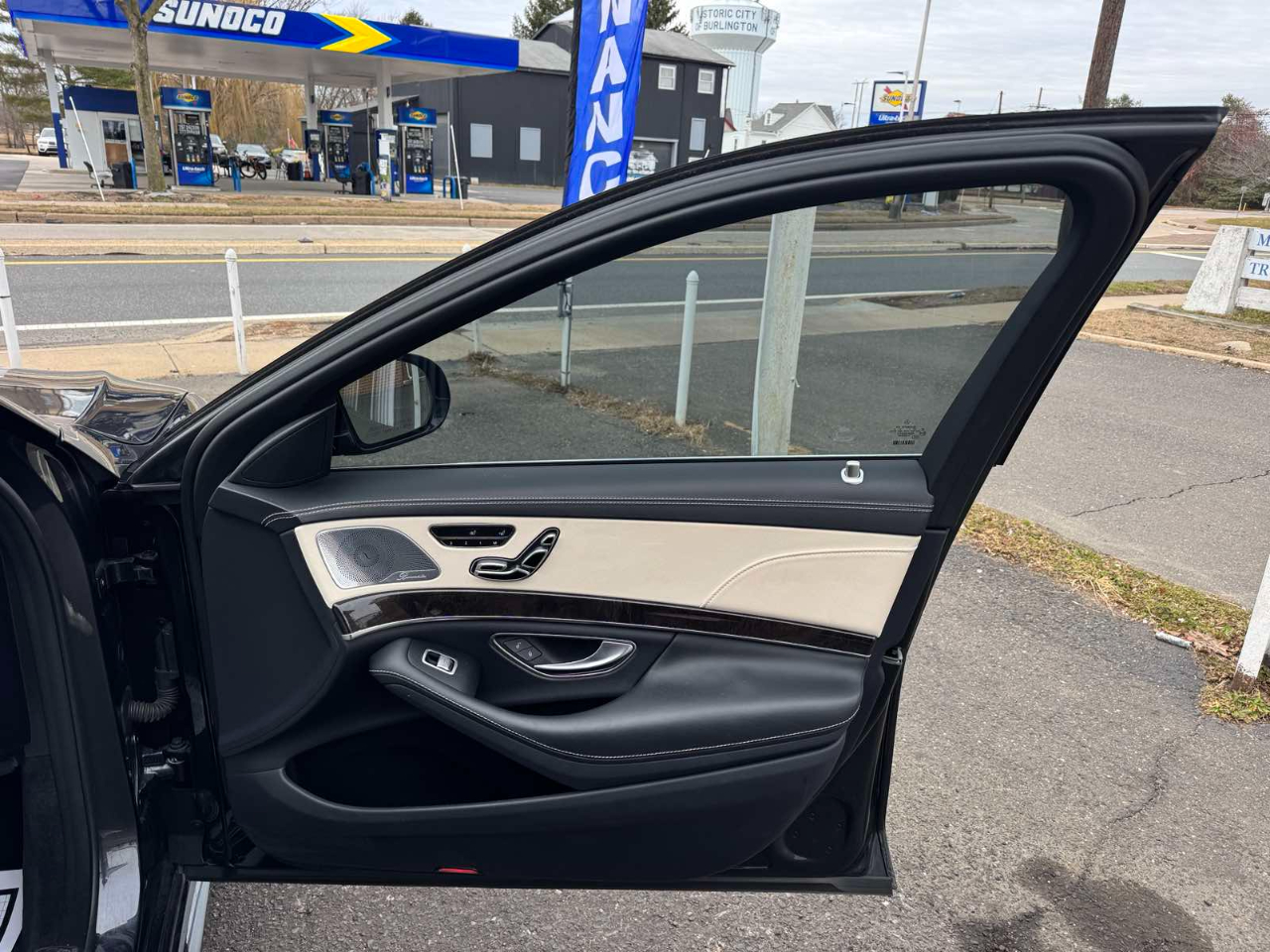 Mercedes-Benz S-Class 4dr Sdn S 550 4MATIC 2016