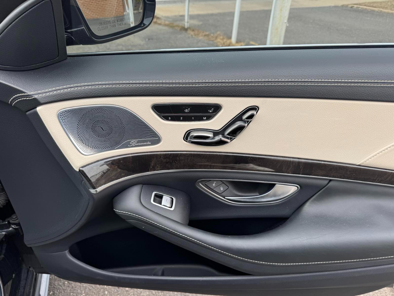 Mercedes-Benz S-Class 4dr Sdn S 550 4MATIC 2016