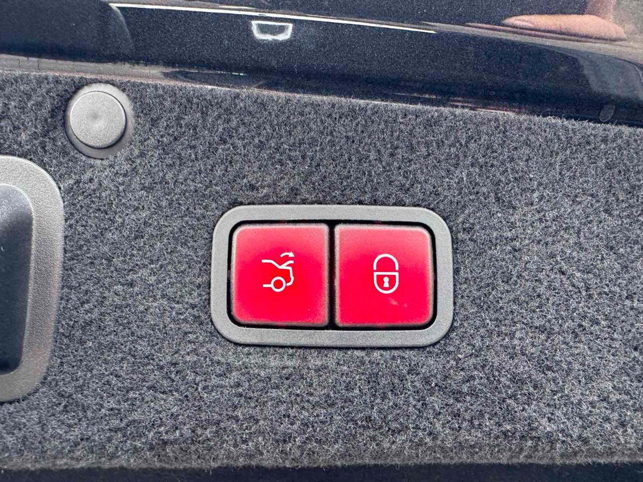 Mercedes-Benz S-Class 4dr Sdn S 550 4MATIC 2016