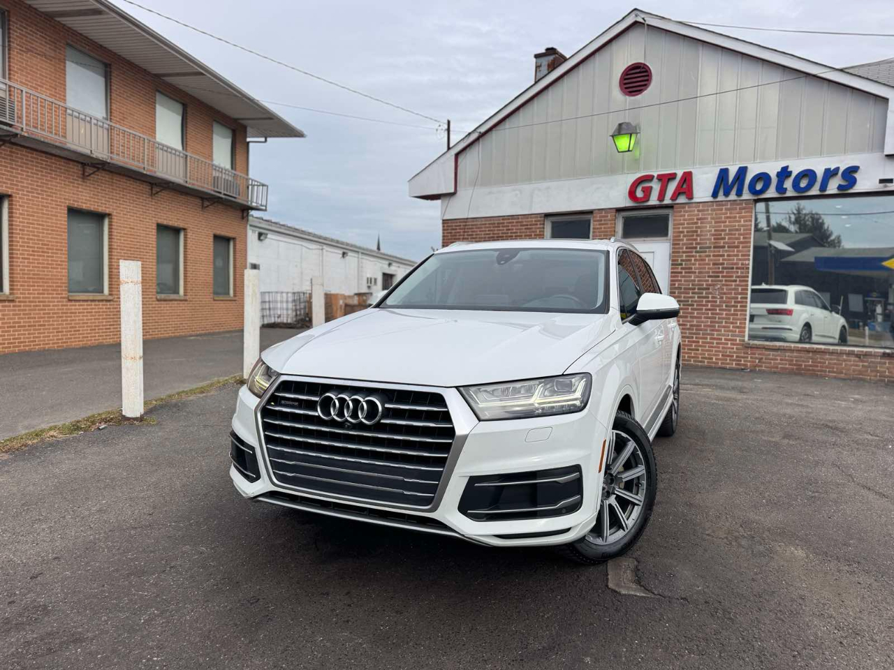 Audi Q7 SE Premium Plus 45 TFSI quattro 2019