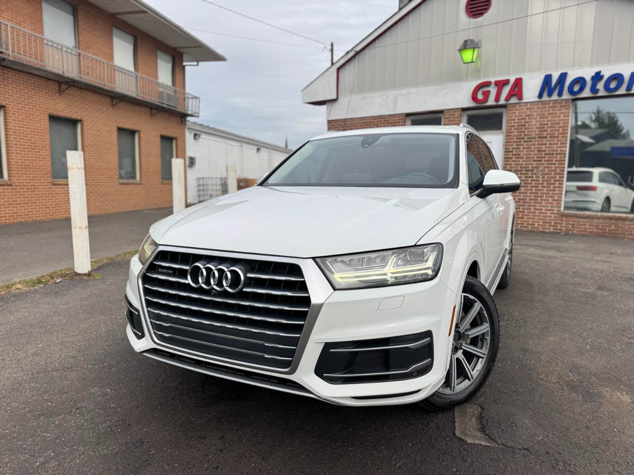Audi Q7 SE Premium Plus 45 TFSI quattro 2019