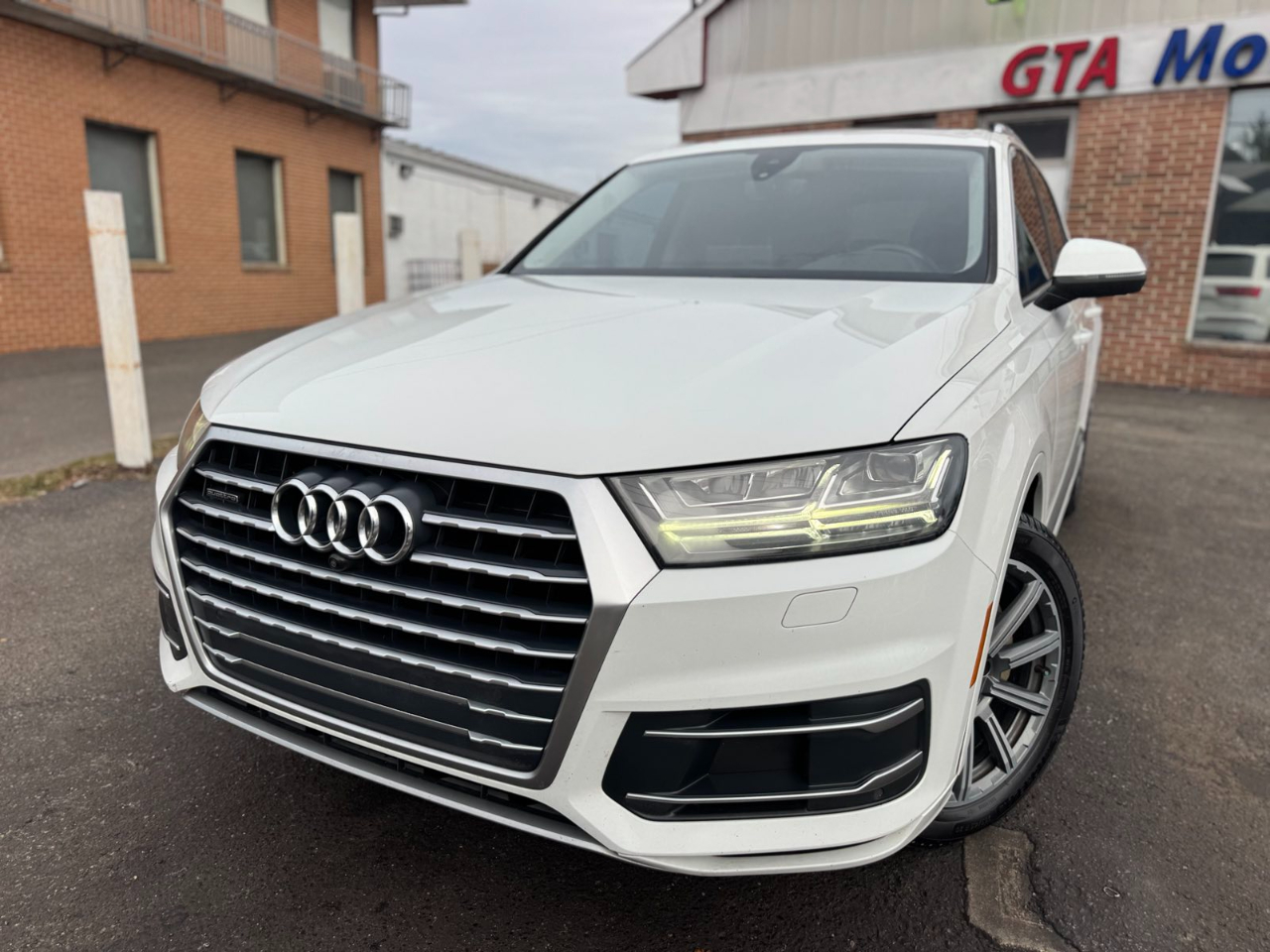 Audi Q7 SE Premium Plus 45 TFSI quattro 2019