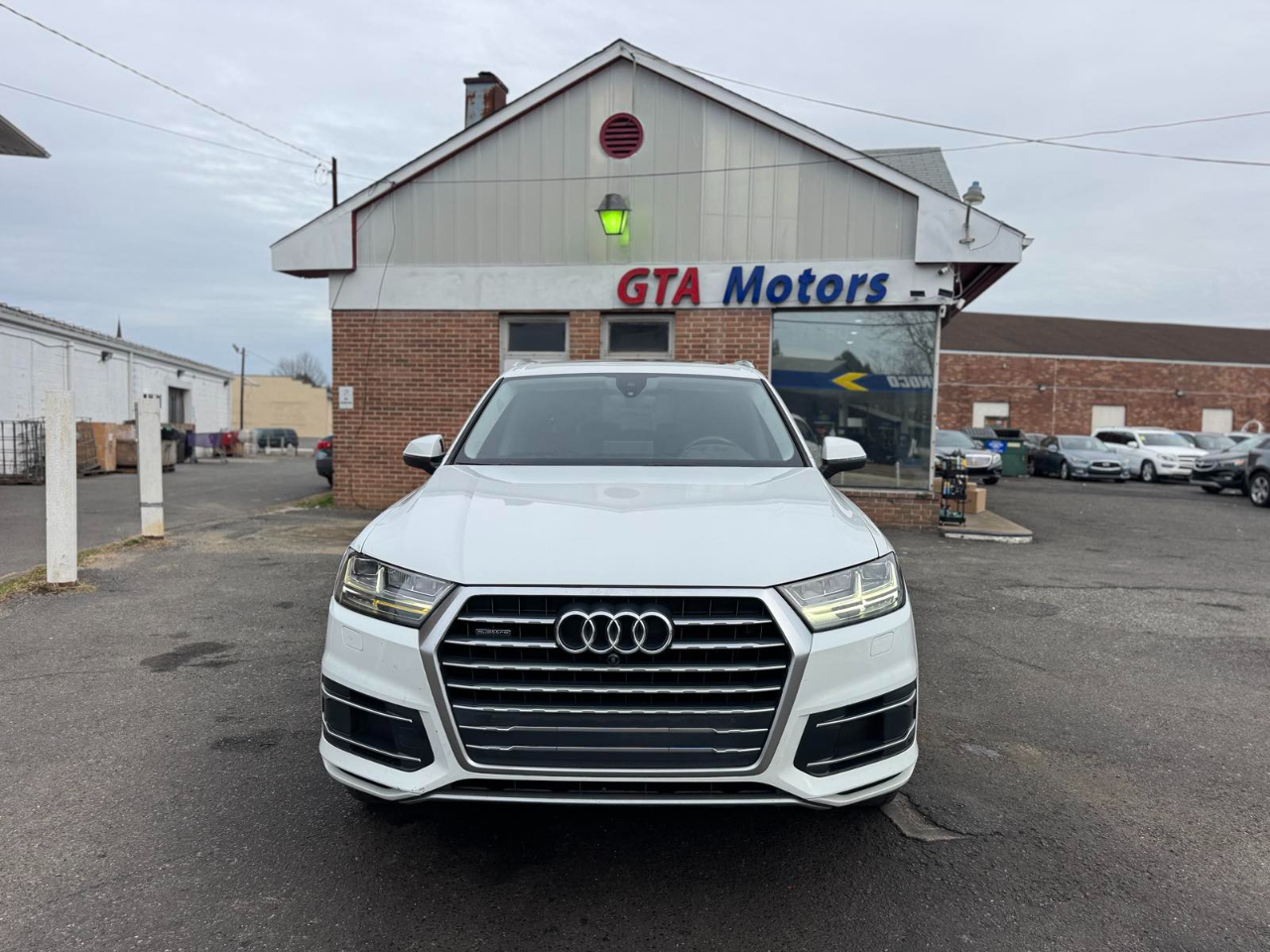 Audi Q7 SE Premium Plus 45 TFSI quattro 2019