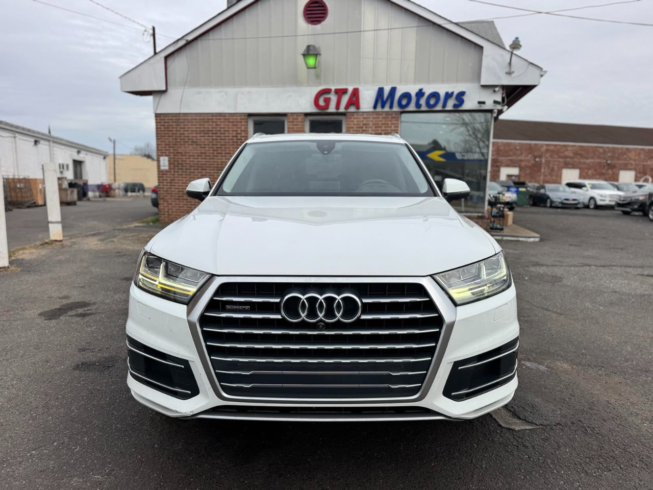 Audi Q7 SE Premium Plus 45 TFSI quattro 2019