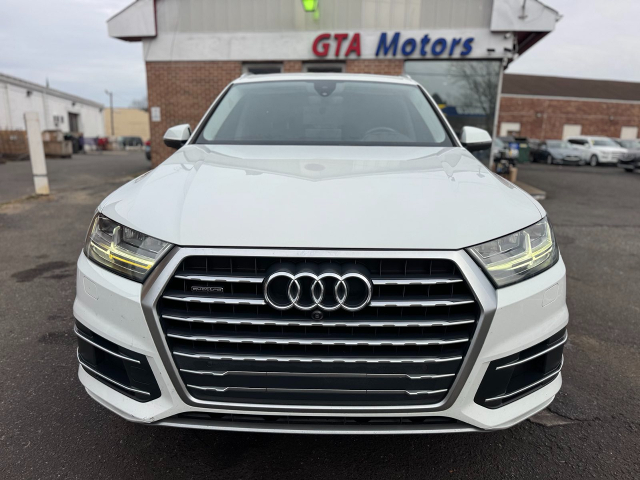 Audi Q7 SE Premium Plus 45 TFSI quattro 2019