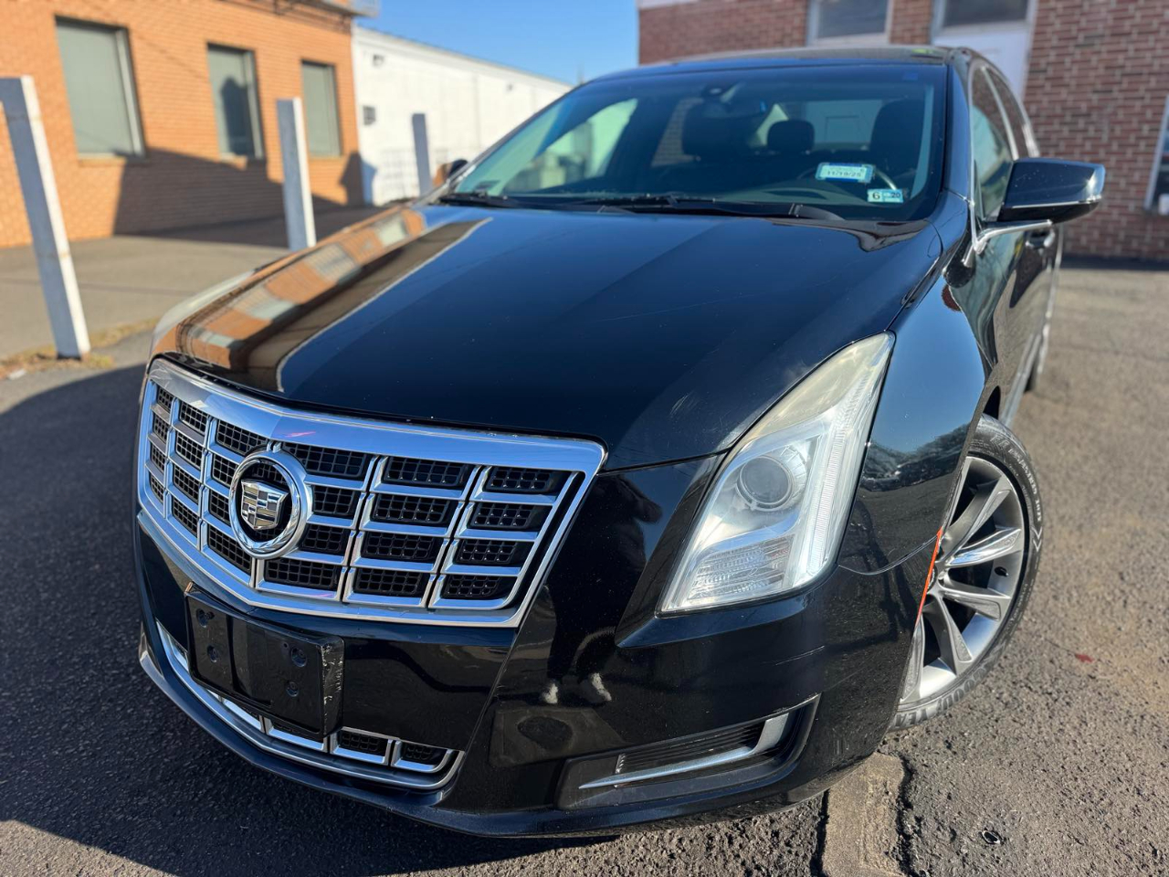 Cadillac XTS 4dr Sdn FWD 2015