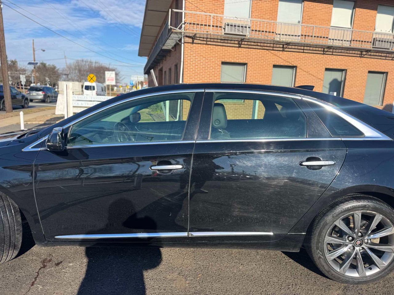 Cadillac XTS 4dr Sdn FWD 2015