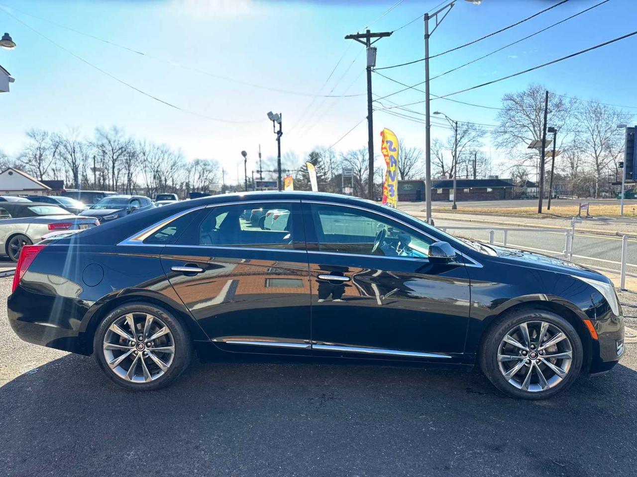 Cadillac XTS 4dr Sdn FWD 2015