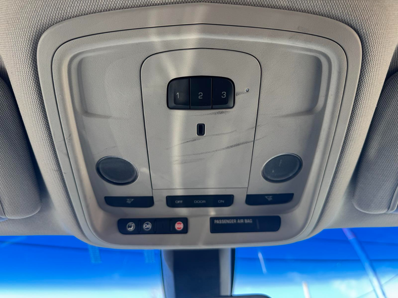 Cadillac XTS 4dr Sdn FWD 2015