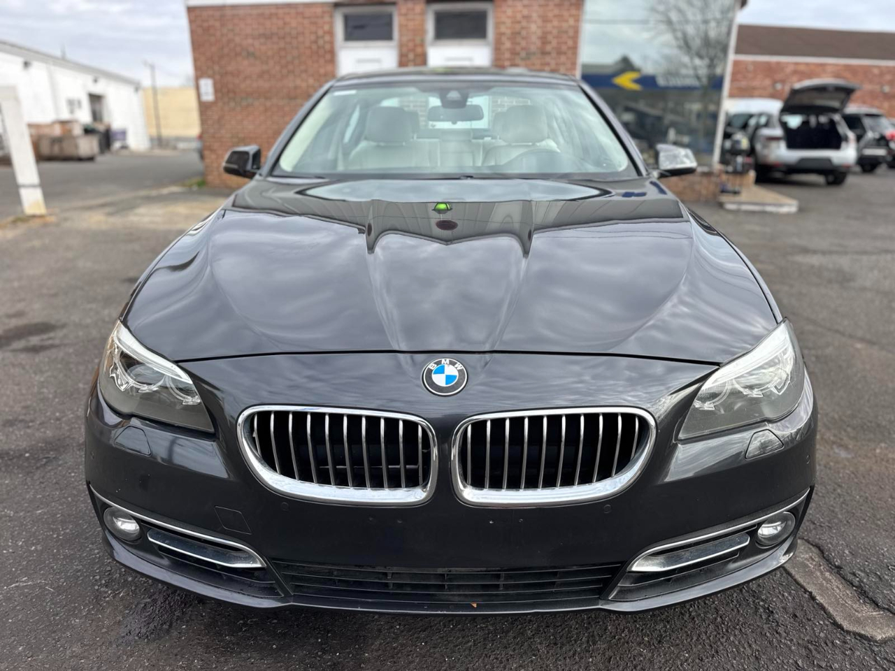 BMW 5 Series 4dr Sdn 535i xDrive AWD 2015