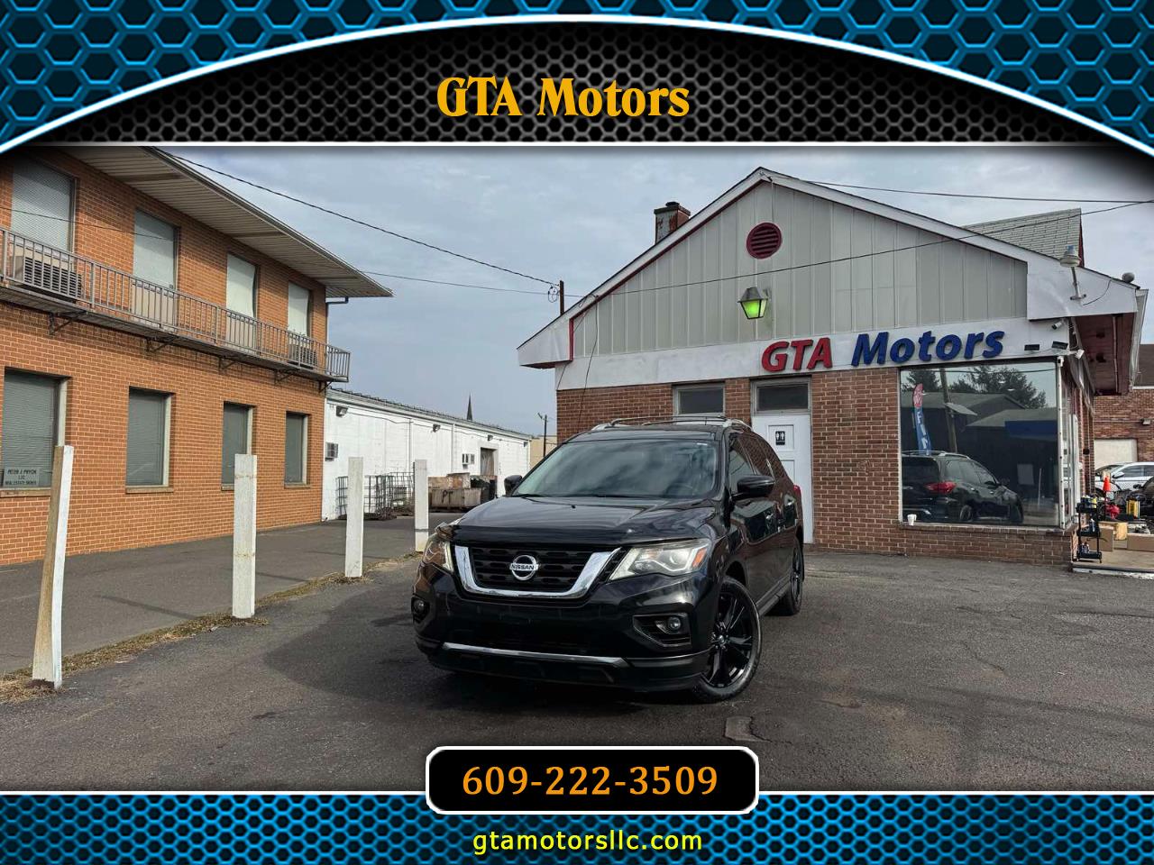 Nissan Pathfinder 4x4 Platinum 2017