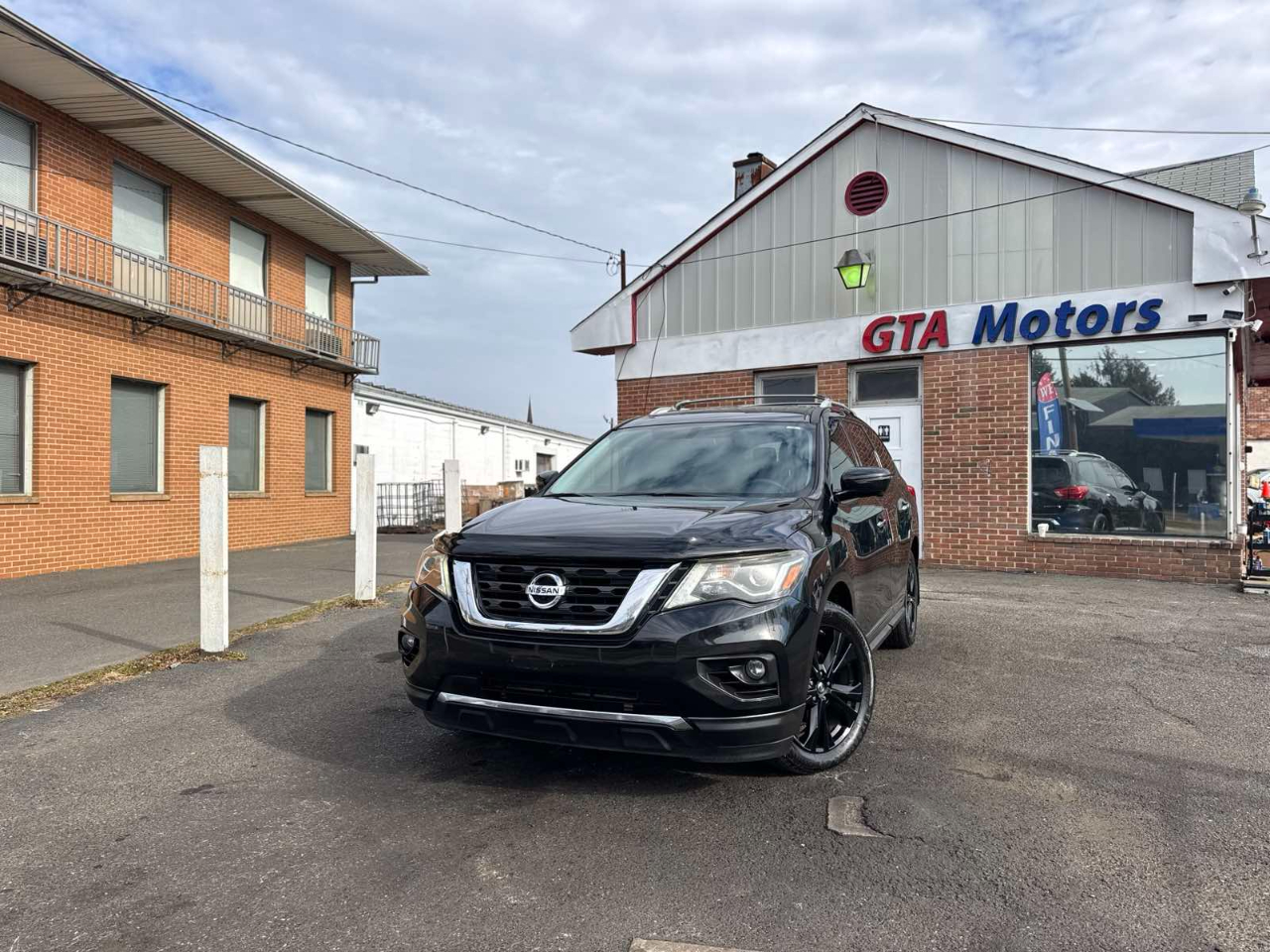 Nissan Pathfinder 4x4 Platinum 2017