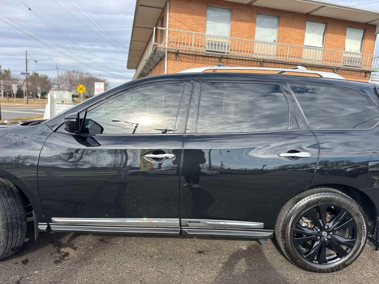 Nissan Pathfinder 4x4 Platinum 2017