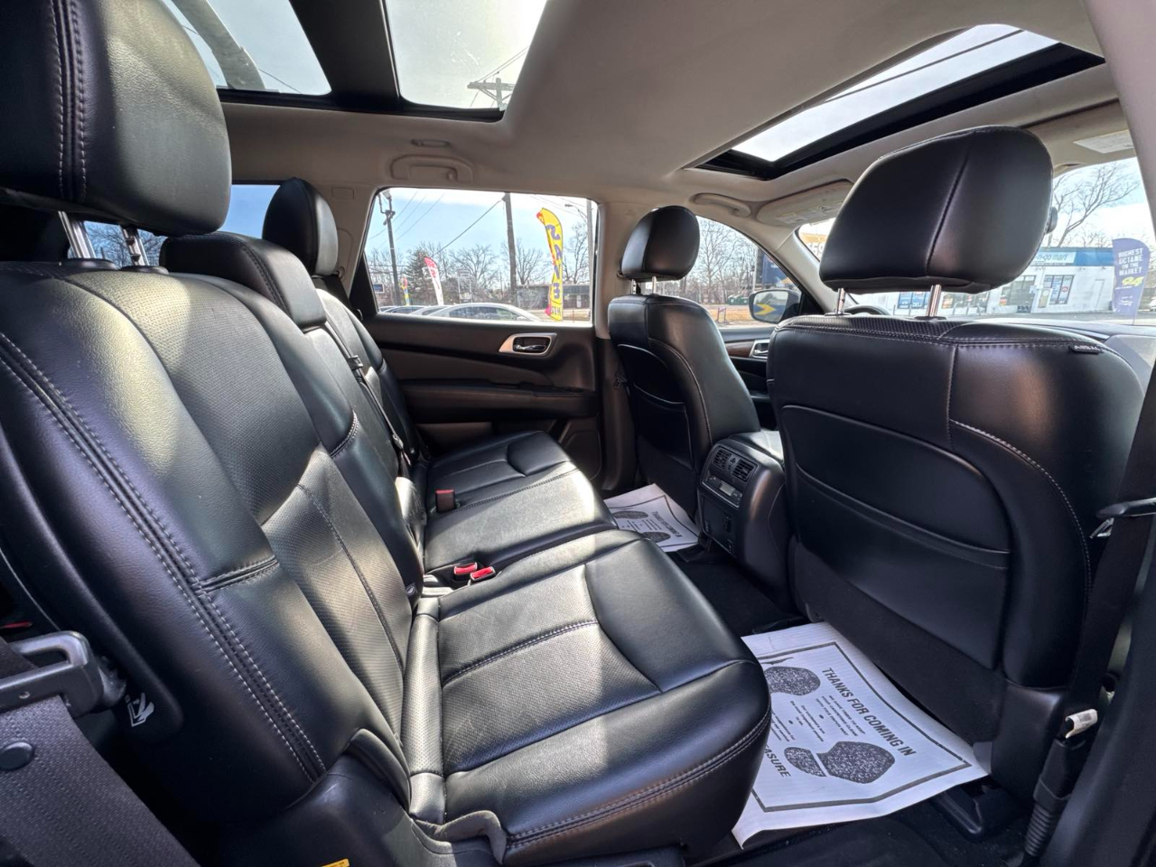 Nissan Pathfinder 4x4 Platinum 2017