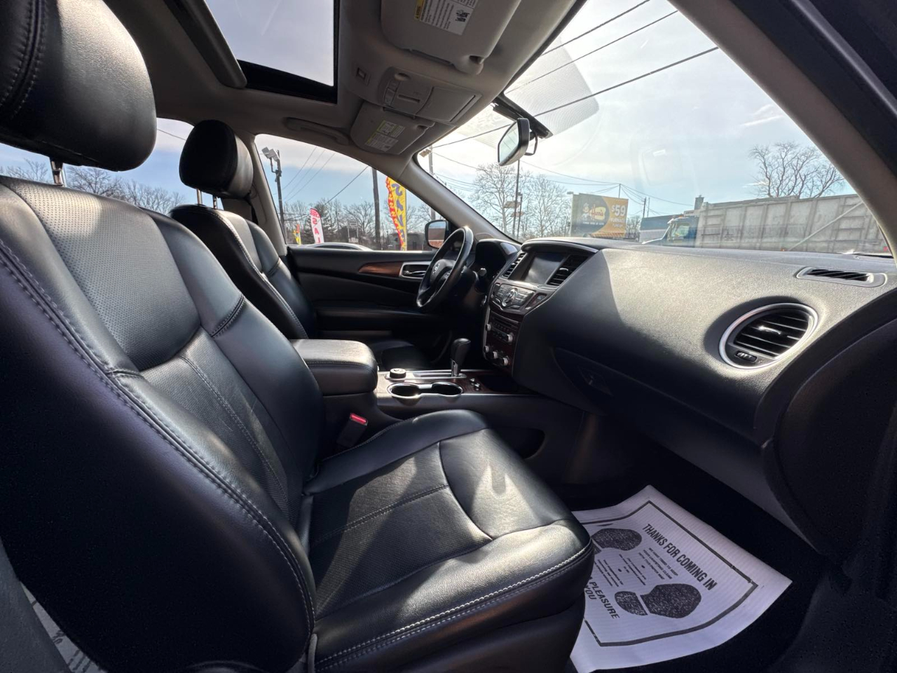 Nissan Pathfinder 4x4 Platinum 2017