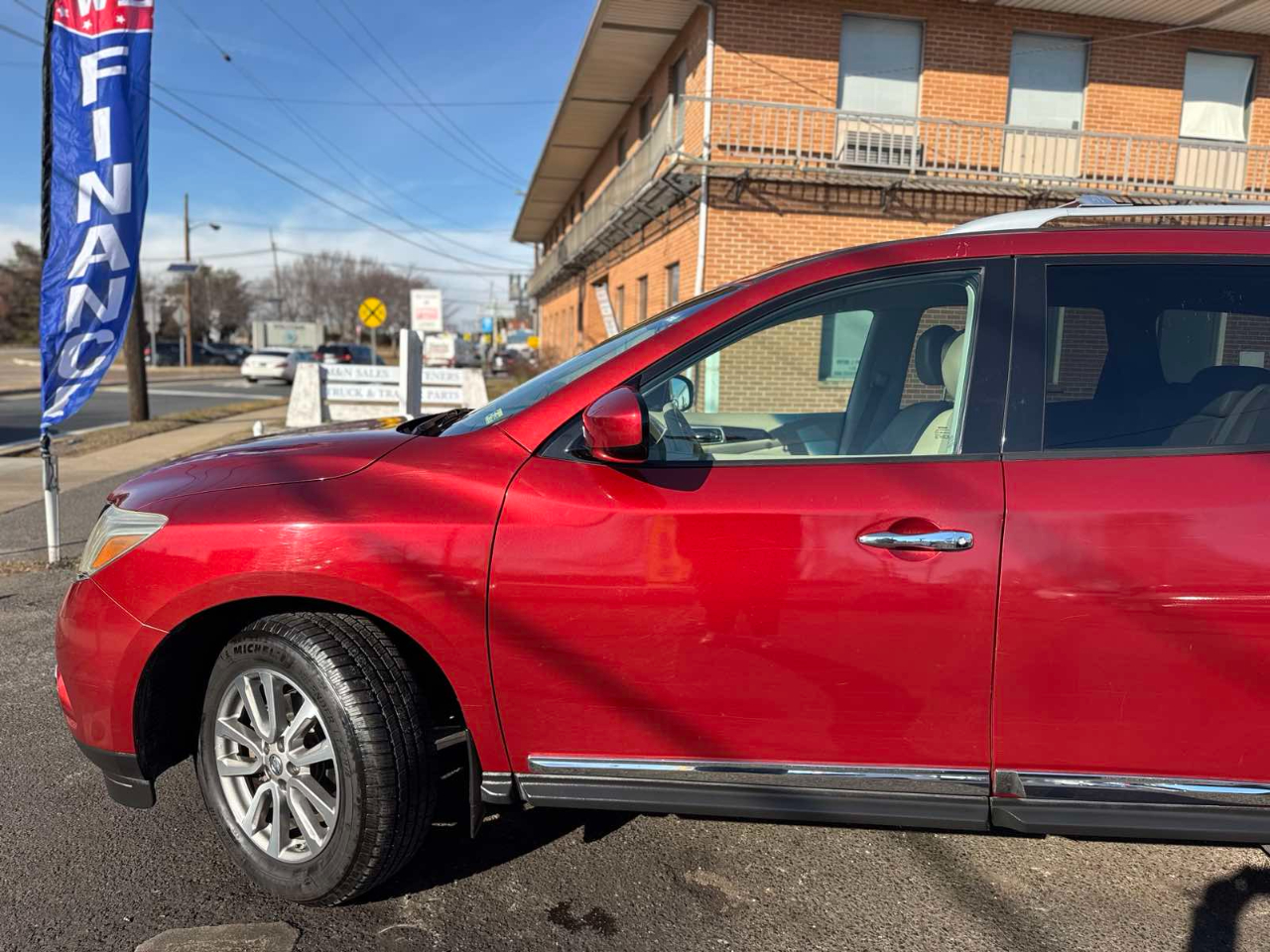 Nissan Pathfinder 4WD 4dr SL 2014
