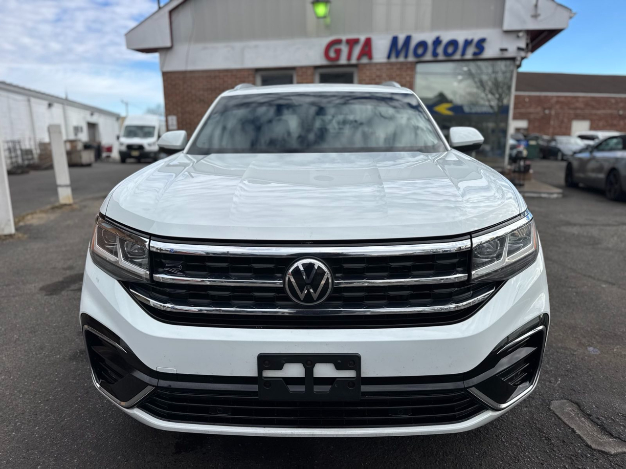 Volkswagen Atlas Cross Sport 3.6L V6 SE w/Technology R-Line 4MOTION 2021